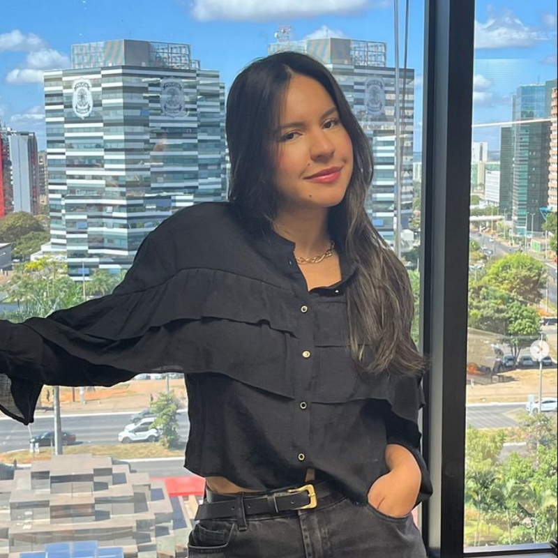 Tais Cristina